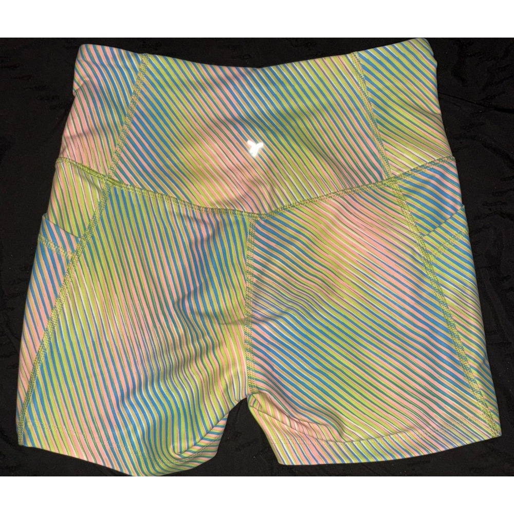 NEW Old Navy Active PowerSoft High Rise GoDry Bike Shorts, Small - Picture 3 of 6